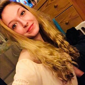 Meet your Posher, Cherokee